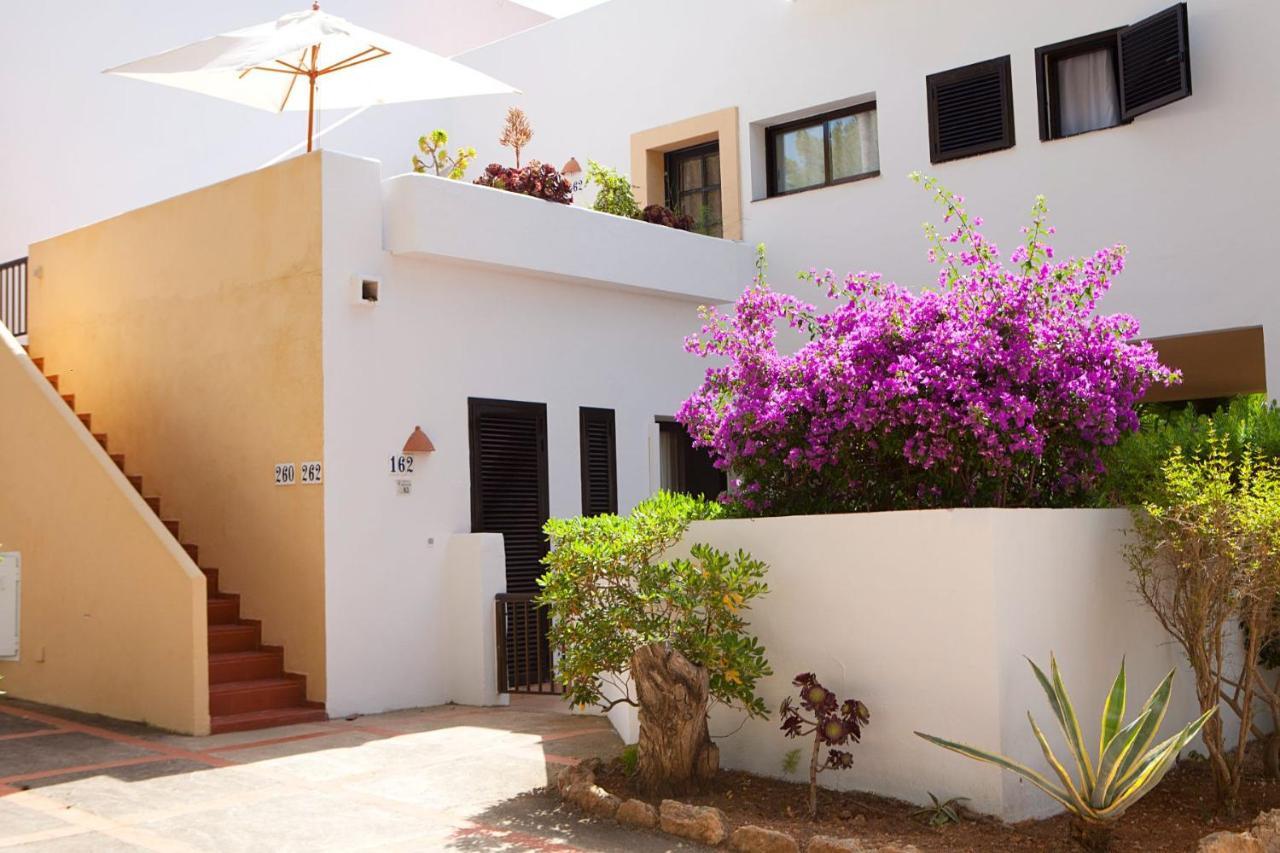 Apartamentos Club Cala Azul Sant Carles de Peralta Exterior foto